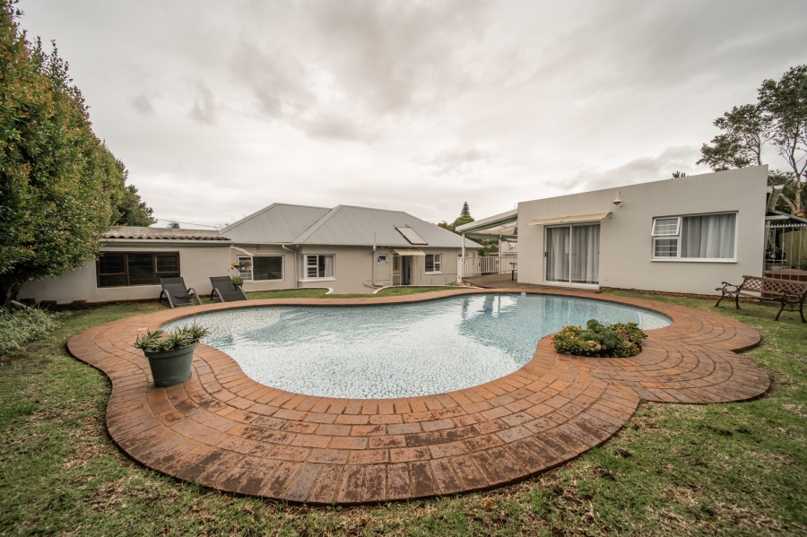 5 Bedroom Property for Sale in Vincent Eastern Cape